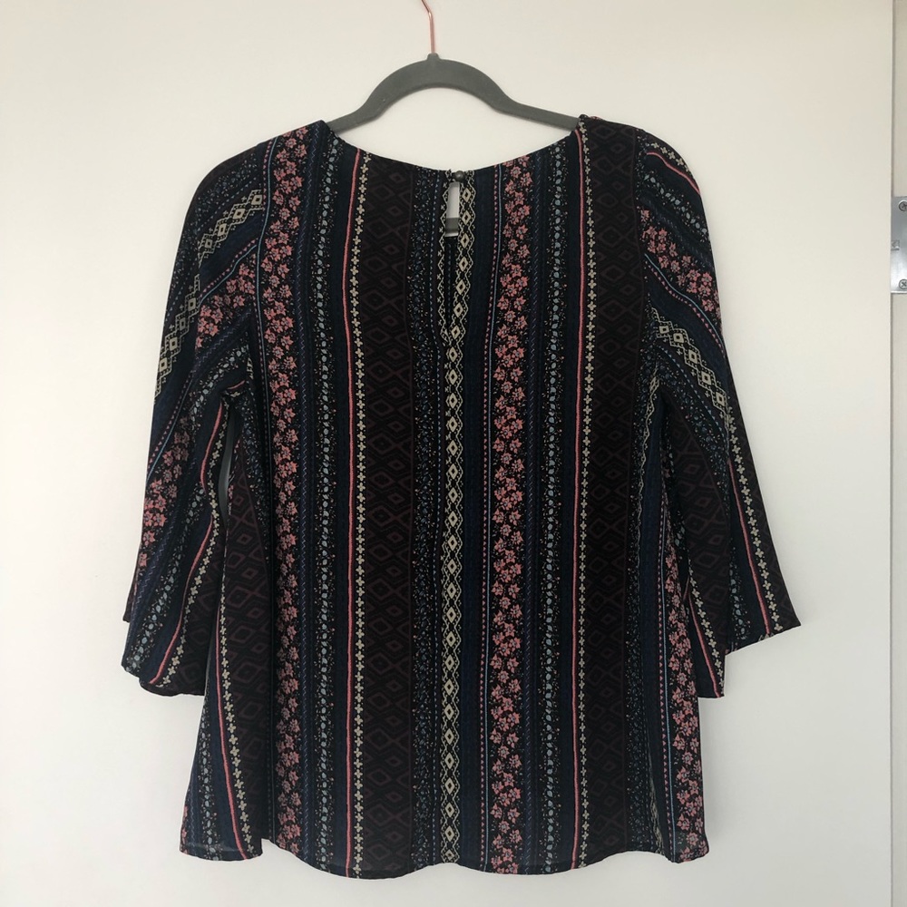Alya floral print blouse